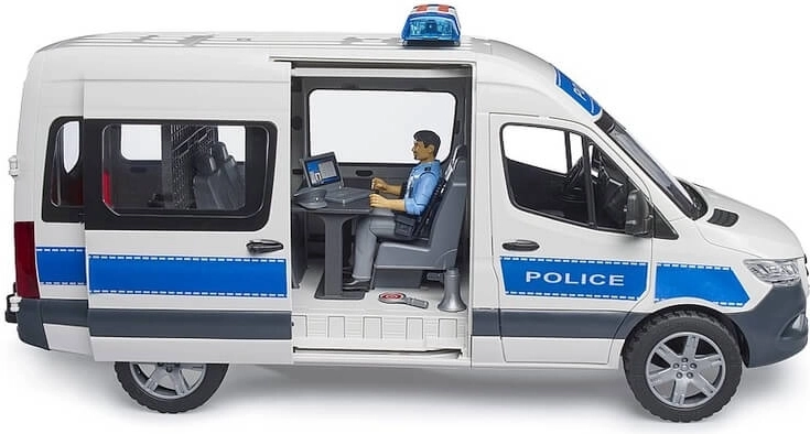 Atveramas un bīdāmas durvis