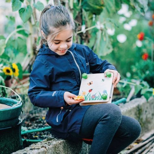 Droša, izturīga un skaisti ilustrēta