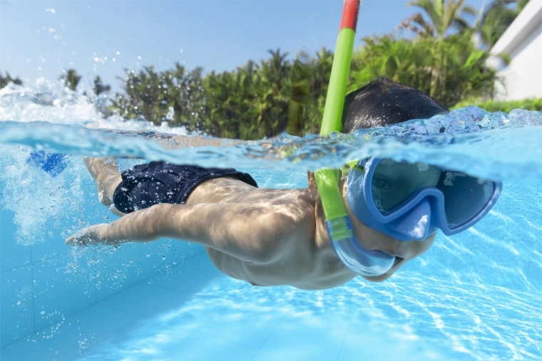 Drošs snorkelis bērniem