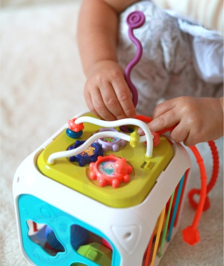 Gears and bead maze