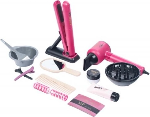 Ar baterijām darbināms fēns reālistiskai spēlei