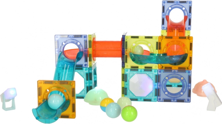 Stabila konstrukcija pateicoties magnētiem