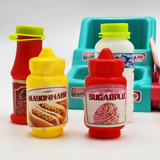 Accessories for pretend shop play