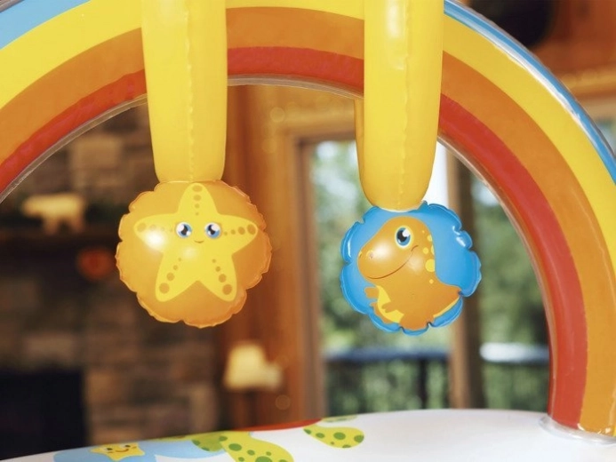 Arka ar jautrām pīkstošām rotaļlietām