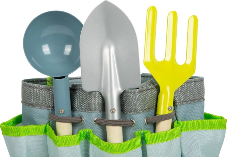 Izturīgi bērnu rīki no metāla un koka