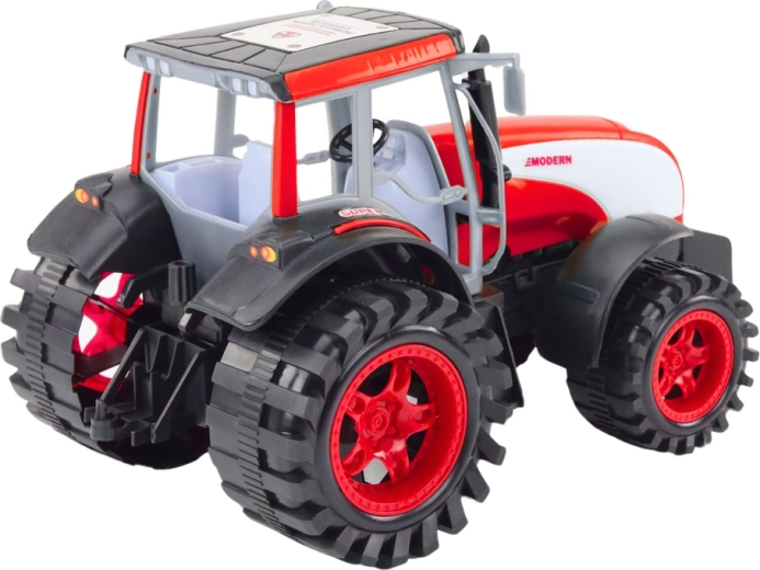 Reālistisks dizains un lielie riteņi