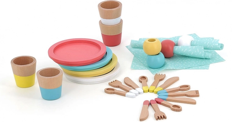 Sparks imagination and shared play