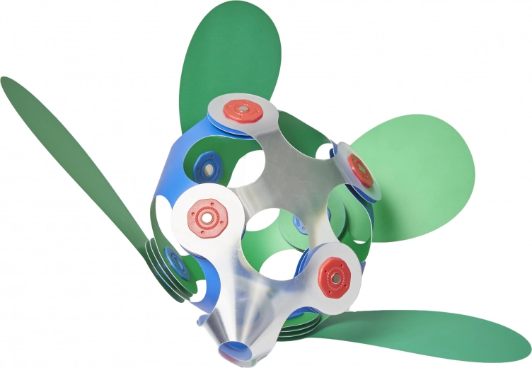 Elastīgas detaļas un spēcīgi magnēti