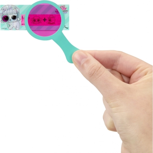 Atvēršana, pilna noslēpumu un pavedienu