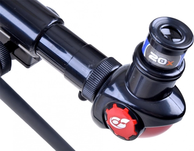 Trīs maināmi palielinājumi 20×/30×/40×