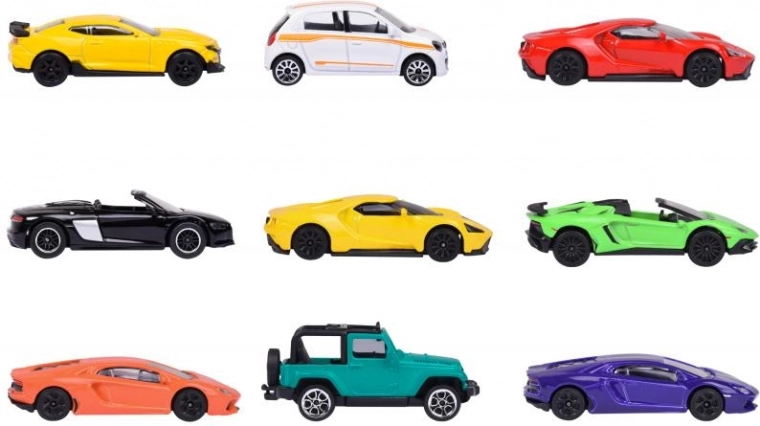 13 mašīnītes daudzveidīgā komplektācijā