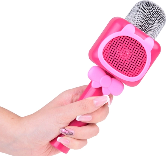 Bērniem draudzīgs dizains un vienkārša vadība