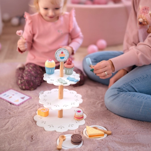 Atbalsta iztēli un sociālās prasmes