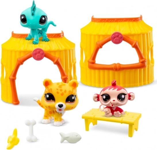 Colorful accessories for fun play