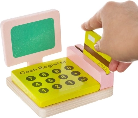 Mācīšanās caur spēli: skaitīšana, svēršana un norēķini ar karti