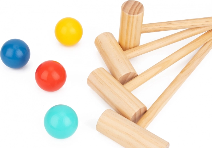 Izturīgas koka nūjas un krāsainas bumbiņas