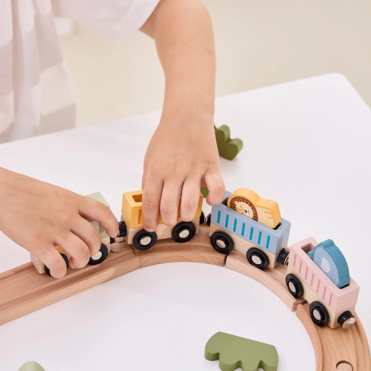 Veicina radošumu un motoriku