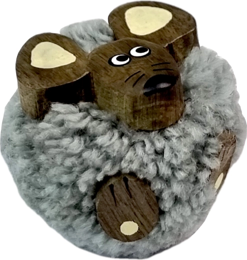 Roku darbs no dabīga koka