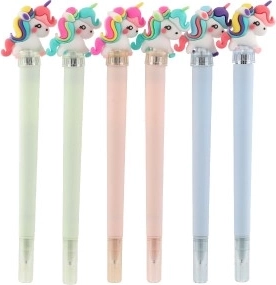 Trīs krāsas un baterijas komplektā