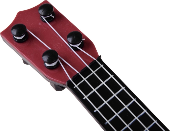 4 adjustable nylon strings