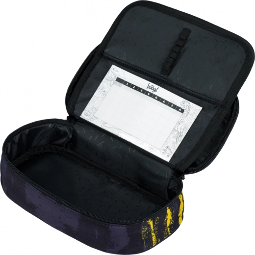 Praktiska rāvējslēdzēja kabata un stundu saraksts