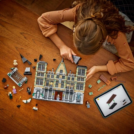 Intuitīva būvēšana ar lietotni LEGO Builder