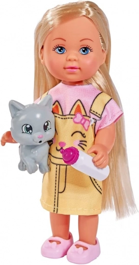 Cute kitten as an accessory
