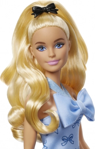 Detalizēts izskats un gari mati