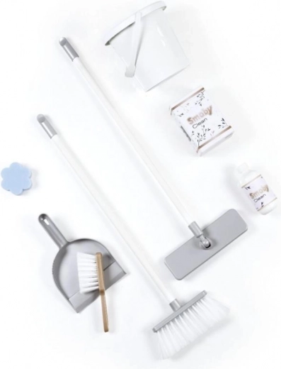 Bagātīgs piederumu komplekts kārtības apguvei