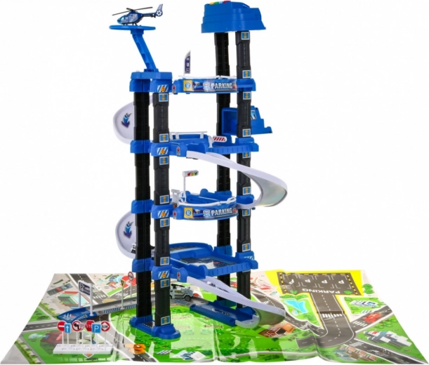 Pieci līmeņi ar rampām un heliportu