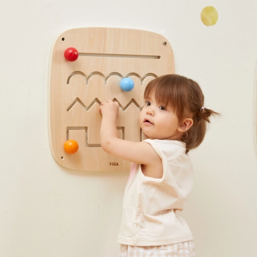 Četras trases ar dažādām formām