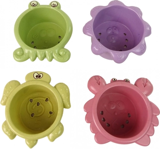 Plastmasas jūras dzīvnieku trauciņi