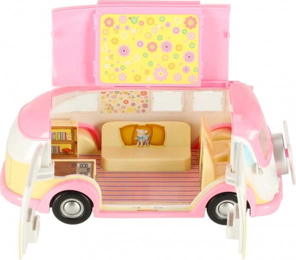 Bagātīgs piederumu komplekts un interjera detaļas