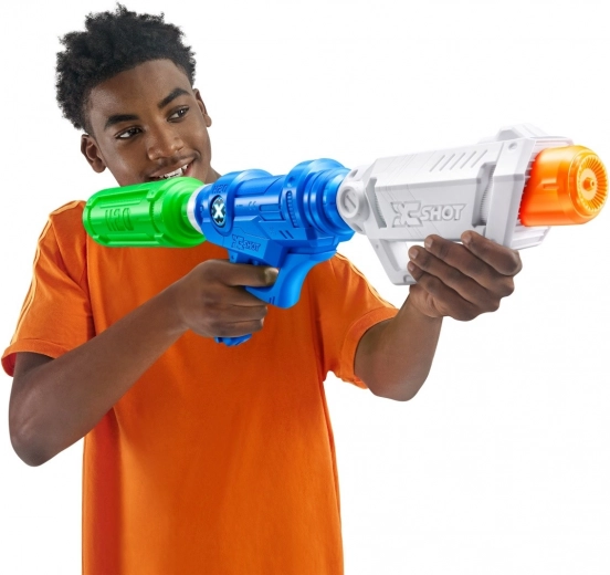 Saderība ar pudelēm