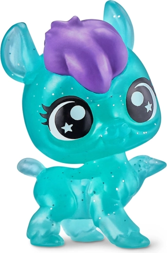 Pārsteigums no atmiņas putām katrā konusā