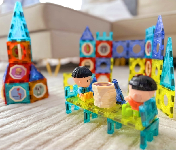 STEM prasmju un fantāzijas atbalsts