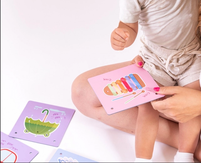 Rotaļīga sīko kustību un koordinācijas vingrināšana