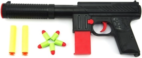 Reālistisks izskats ar trokšņa slāpētāju un aptveri