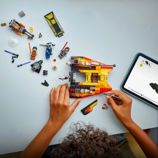 Gudra būvēšana ar LEGO Builder