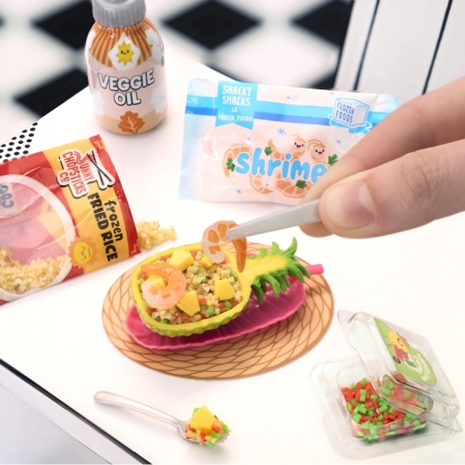 Reālistiskas mini sastāvdaļas un piederumi