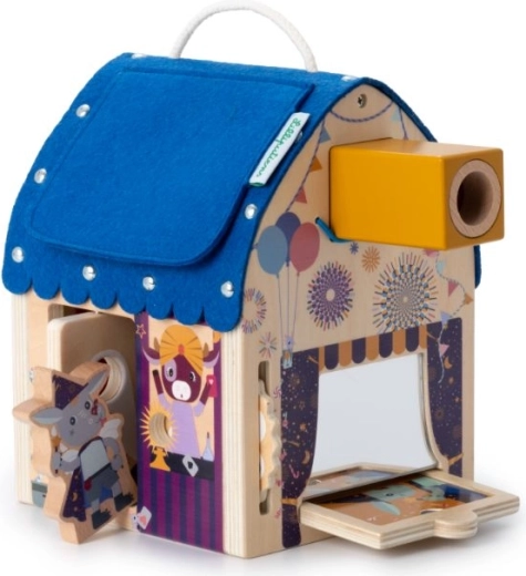 Interaktīvs namiņš, pilns detaļu