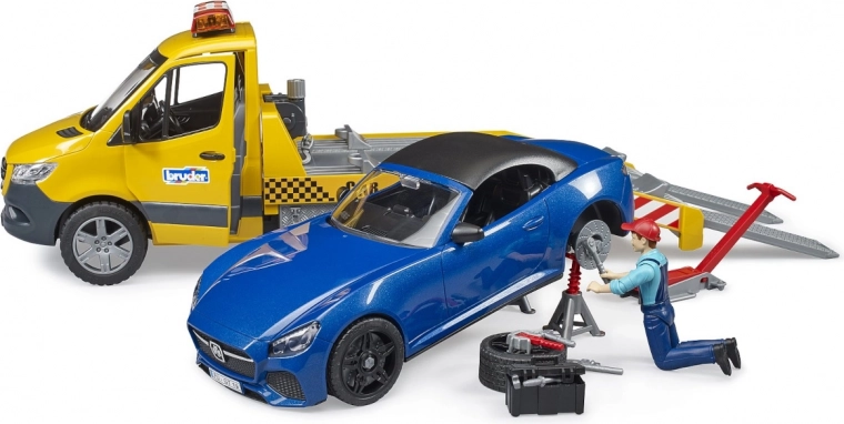 Sporta kabriolets ar noņemamu jumtu