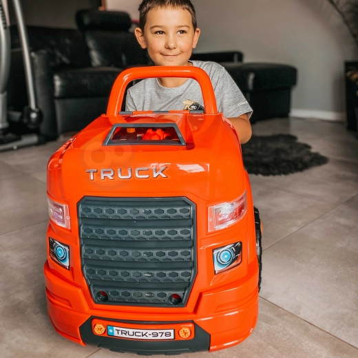 Braukšanas pieredze un lomspēle vienā