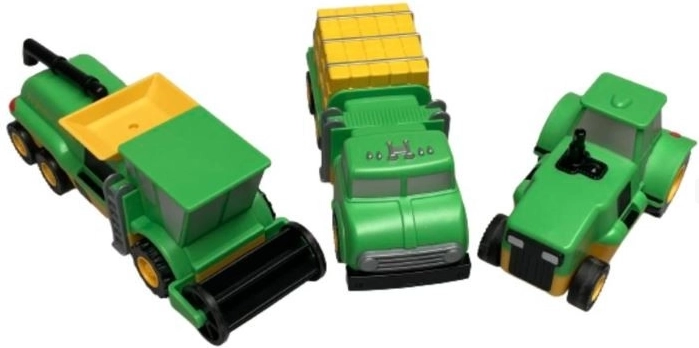 Trīs transportlīdzekļi radošai saimniecībai