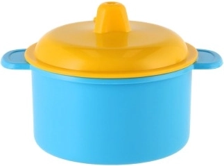 Katls ar vāku un tējkanna