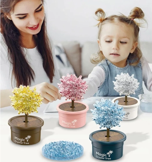 Krāsaini un efektīgi kristāli priekam un dekoram