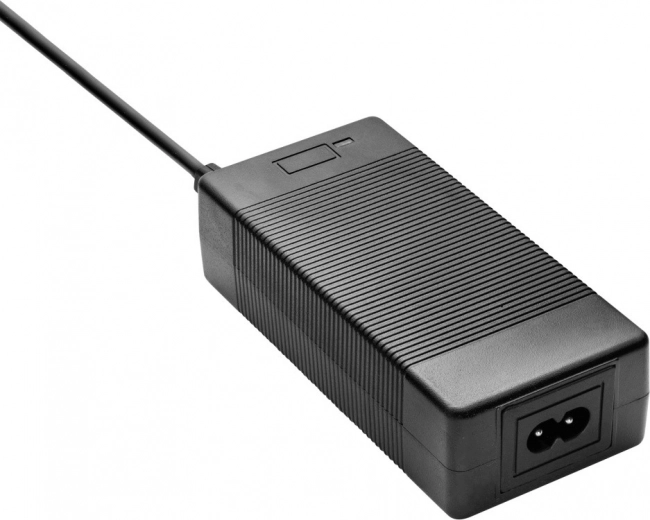 Stabila un droša uzlāde