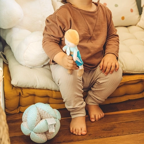 Vieglā lellīte mazai rociņai