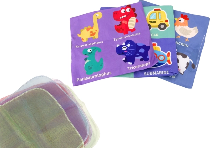 Rotājoties attīstās smalkā motorika