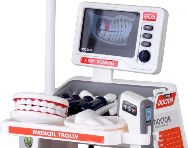 Reālistiska izmeklēšana ar gaismām un skaņām